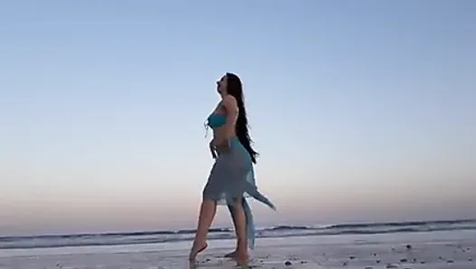 Aziza bellydancer mermaid Habibi.mp4