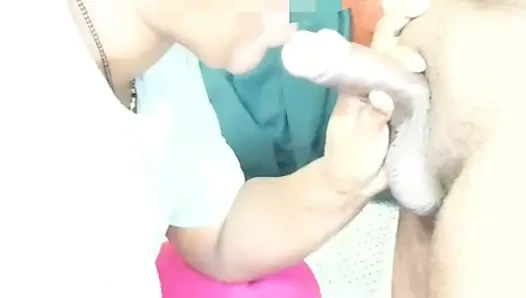 Mere Pati ne raat me mere saath chudaai ki