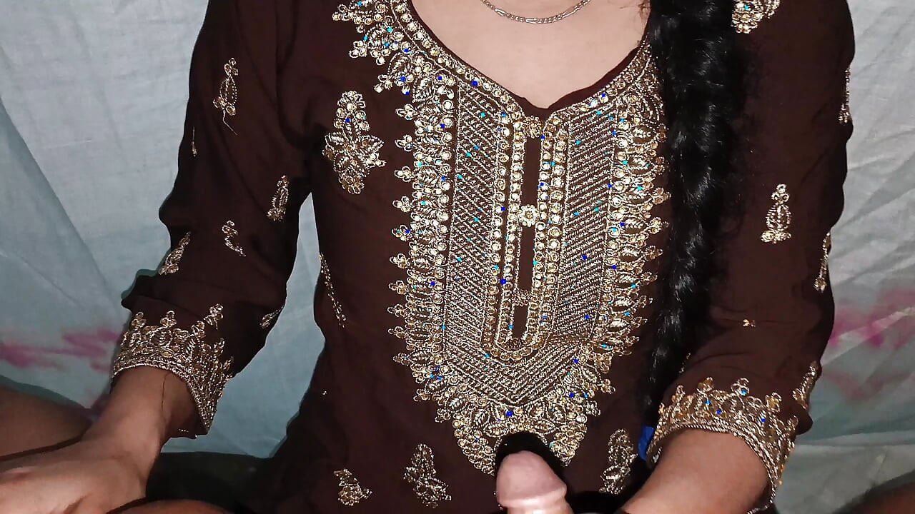 Desi EX Hot Wife Hardcore Fuck Anal Doggy Style Fucking In Hindi Hot Couple Viral Video.