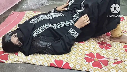 Indian desi village girl tight pussy outdoor xxx video , desi village hot girl sex
