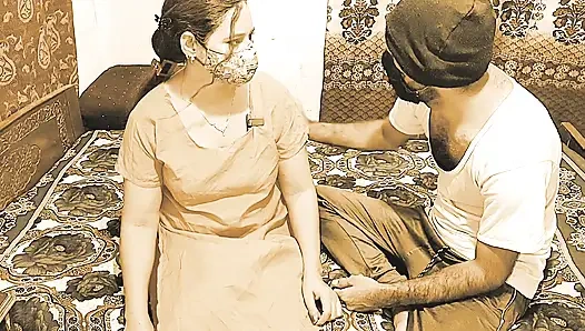 Desi bhabhi ji heiße figur