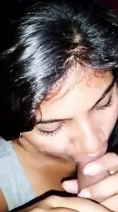 desi indian college girl sucking and getting cumshot