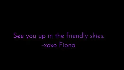 Fa Fiona расслабляется в ванне отеля