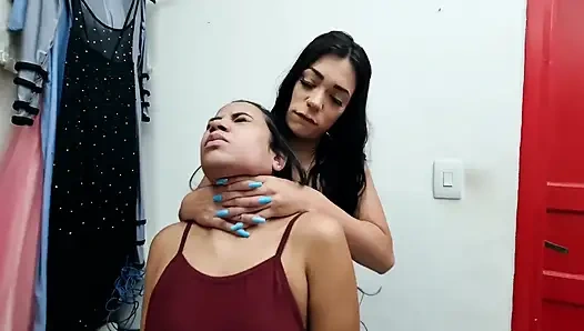 Eller ağzına lezbiyen hakimiyeti üst kızlar