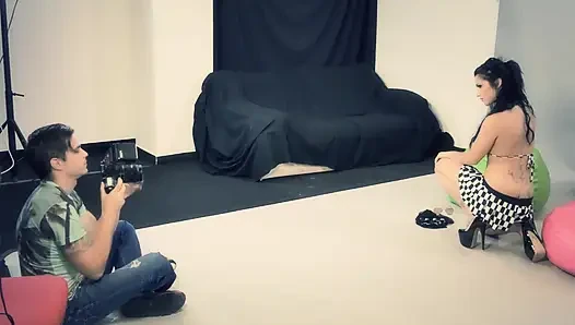Fotoficken mit einem model mit dicken titten