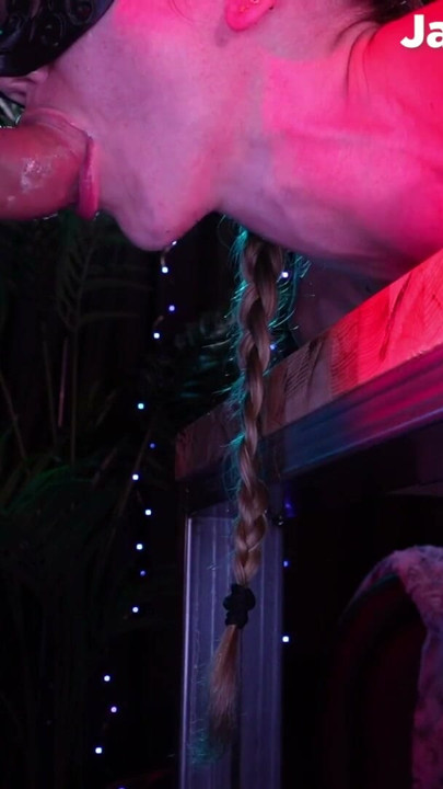 Wax play and spanking build up to a deepthroat – Janemasqueradeporn – on Stripchat | Clip 1