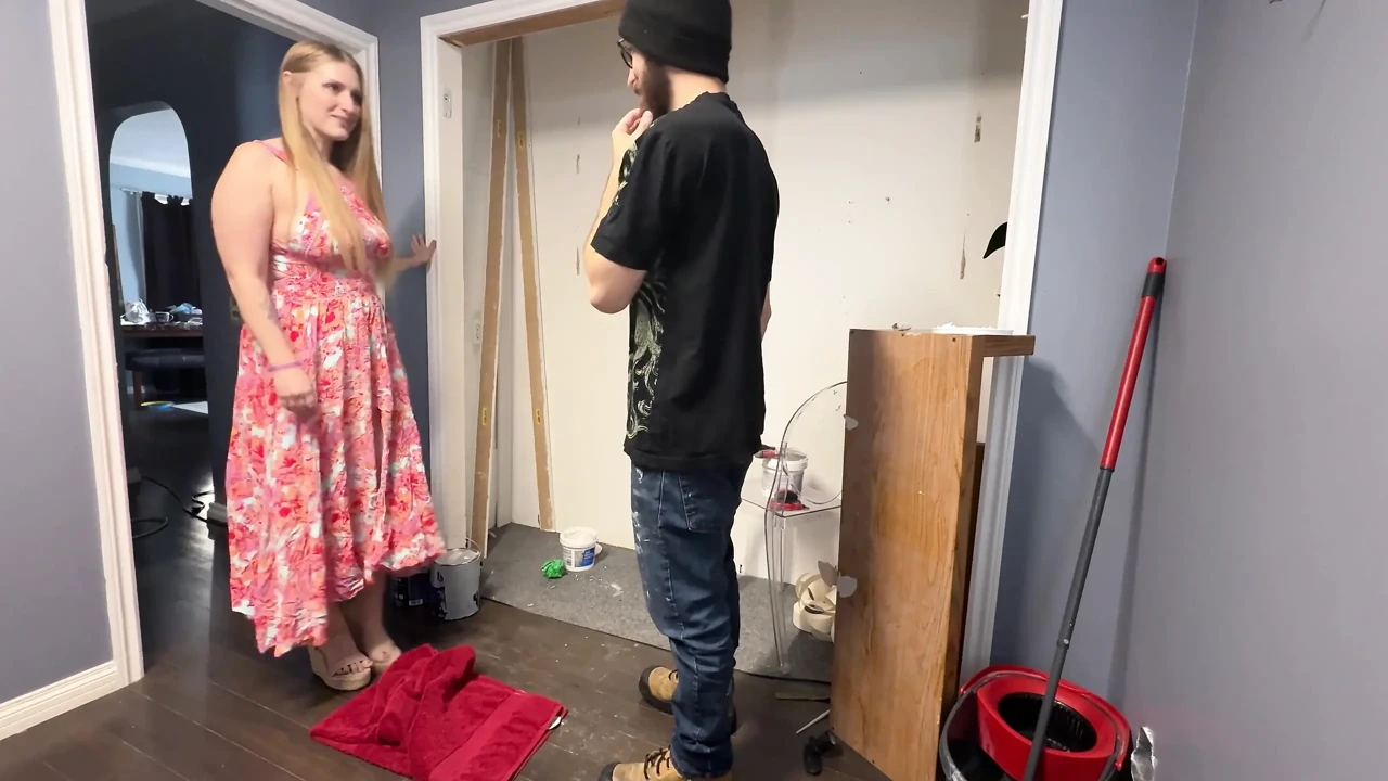Cheating Wife Creampied by the Handyman
