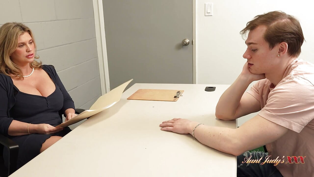 Busty MILF Teacher Andi Anderson Fucks Her Failing Student After Class