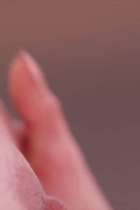 Slayed Emily Willis Opens Her Pussy for Azul Hermosa to Finger