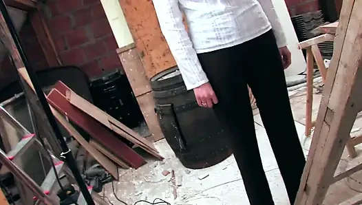 Çoraplı sarışın piliç götten sikiliyor