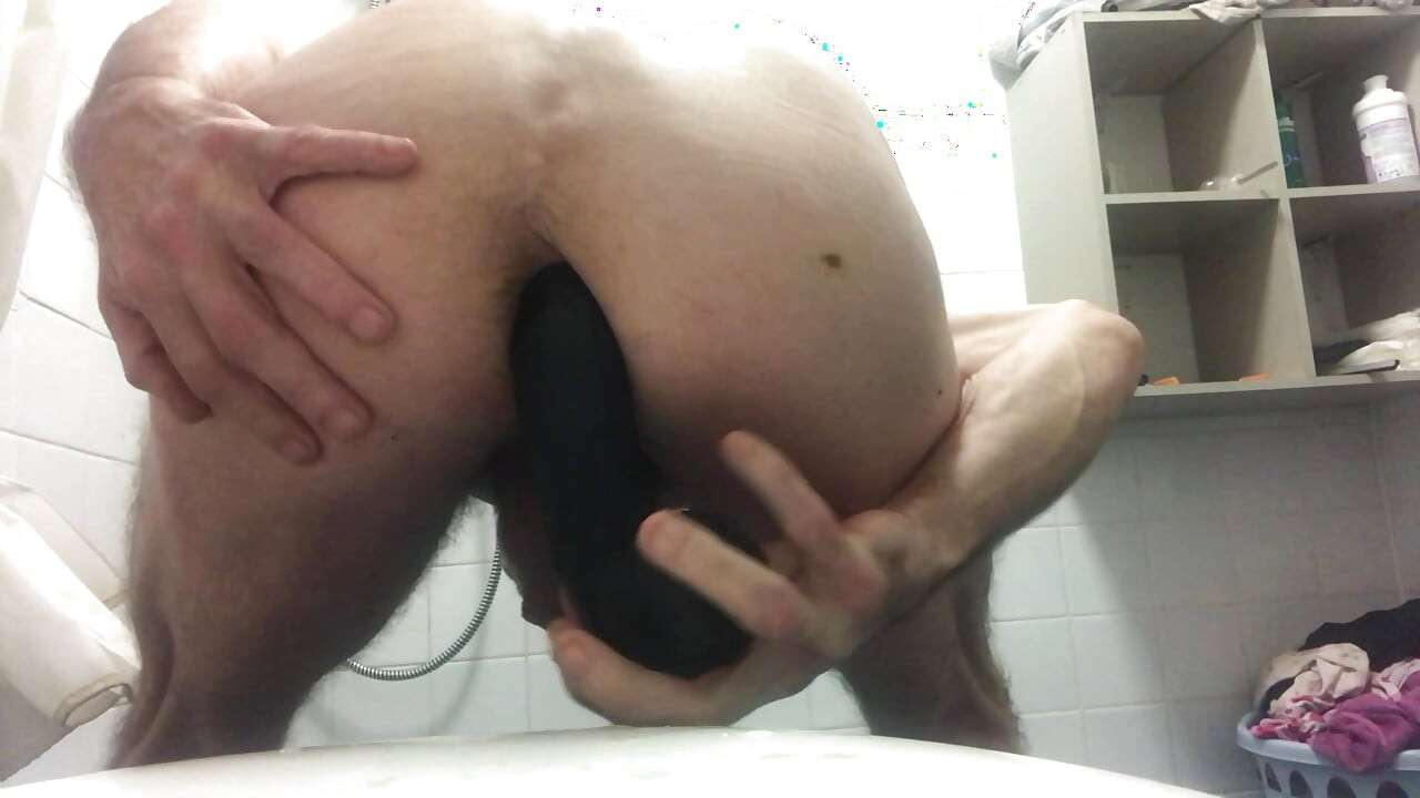 وقت الاستحمام ولكن المرح أولا