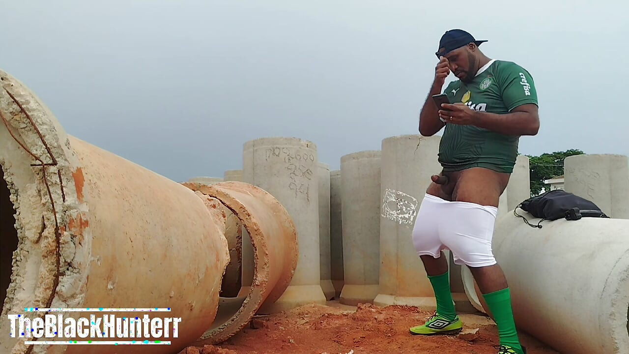 After the game I went to the construction to play with my big ass