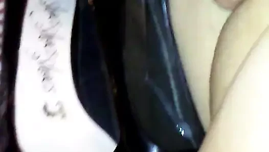 Yeni İngiltere hayranları karısının ayakkabılarının Cumming
