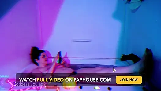 Bathtub Masturbation Ignore Voyeur