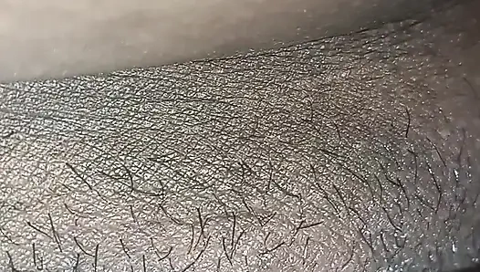 Бхабхи вставила ее палец