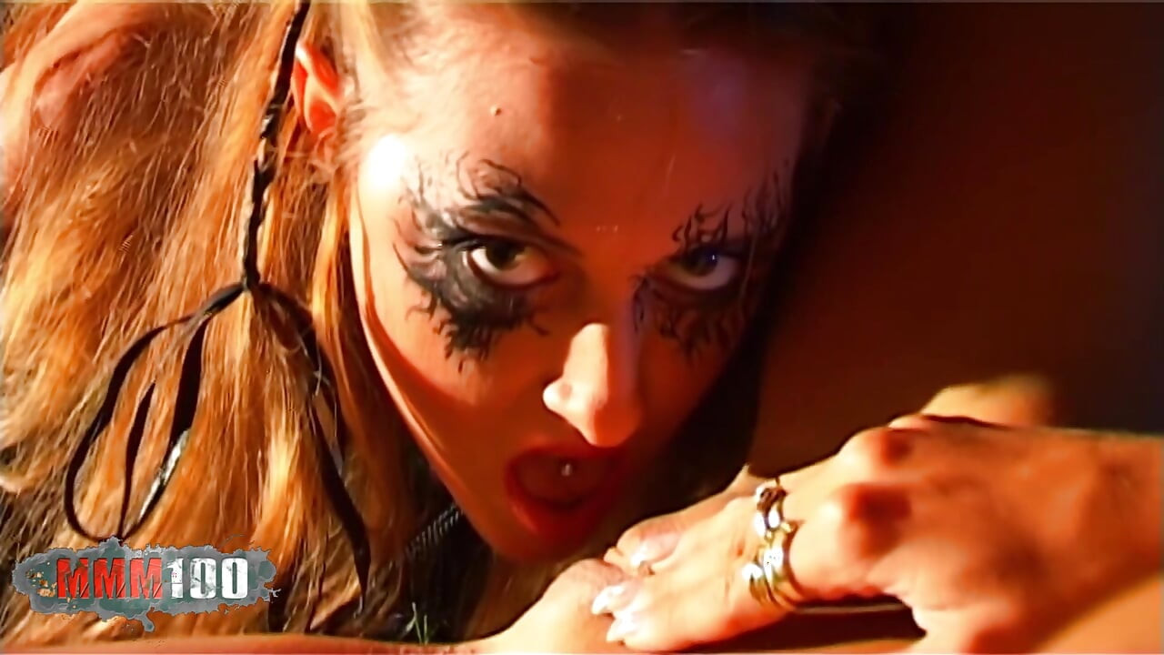 Nikky Blond & Moana leszbikus hardcore - magyar pornósztár francia csaj szabadtéren
