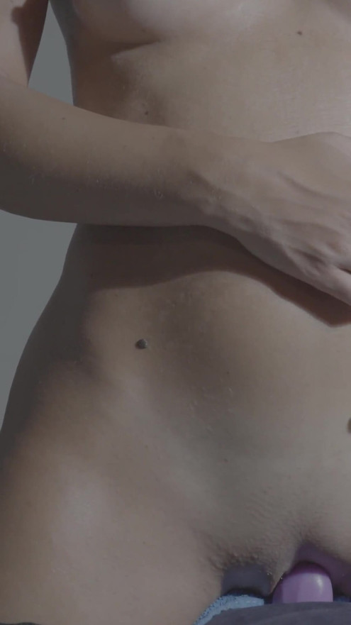 Ich Fahre Meinen Vibrator Für Einen Intensiven Orgasmus