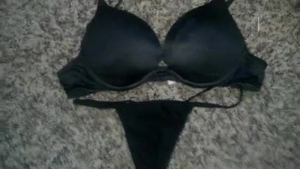 Cum On Aunts Black Bra & Panties