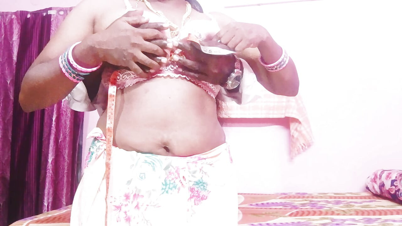 Indian Beautiful Saree Bhabi Fucking Tailor, Telugu Dirty Talks. Tailor Sex.