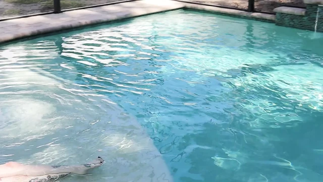 Pool Blowjob with Pedsrmeds