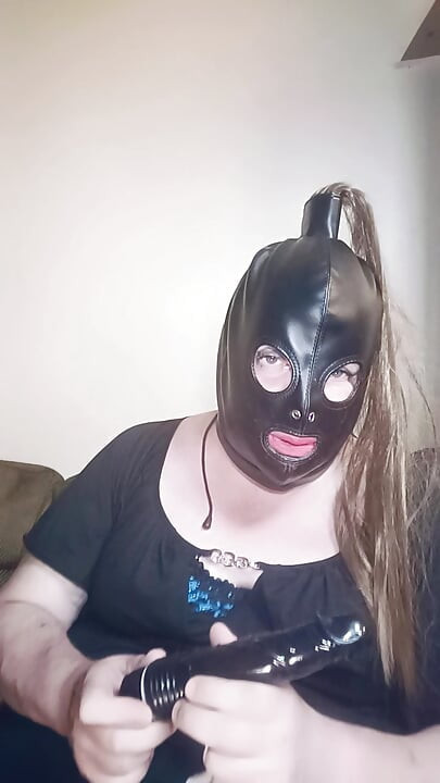 BBW TV 묻습니다: 사용 후 섹스 토이를 어떻게 청소합니까?