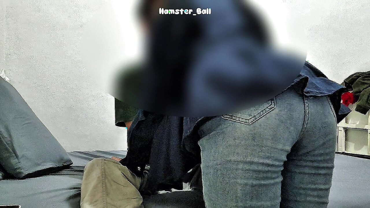 Amateur! A Malay Virgin Masturbates in a Hotel, She's My Student