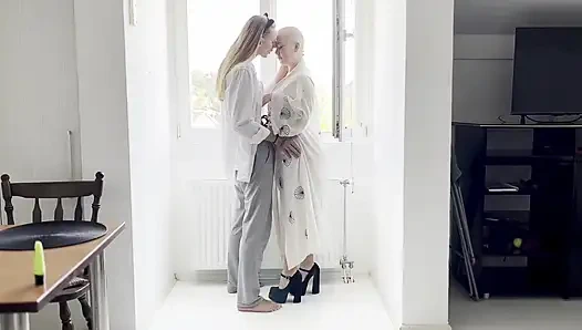 Unsere seltsame vibrator, unser echtes sexvideo