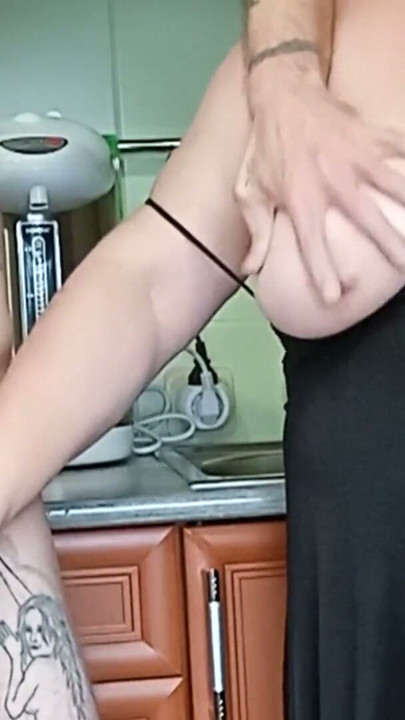 mother-in-law with big tits saw my erect penis and began to masturbate it until I cum close up | Clip 1