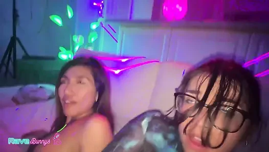 Madison Wilde ve Clara Trinity'nin sert üçlü seksi!