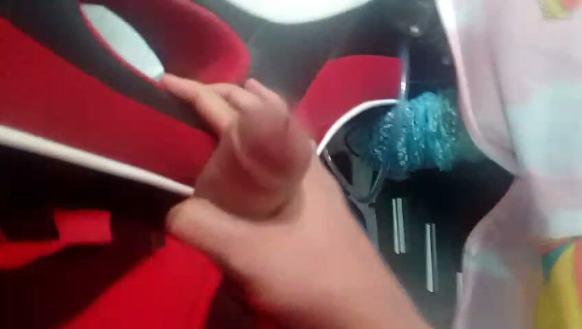 Rubbing and cumming against the ig s4moriz4 chair with man moans