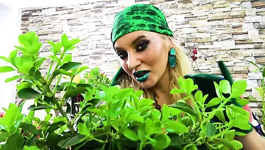 Поцелуй зеленые губы яда Ivy