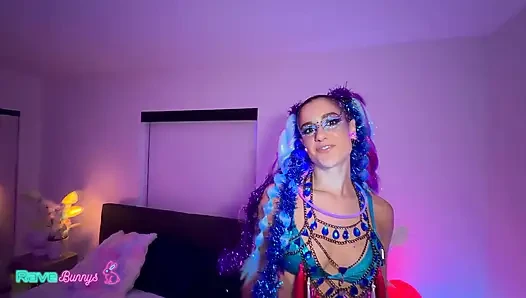 Madison ganas di malam keseruan neon