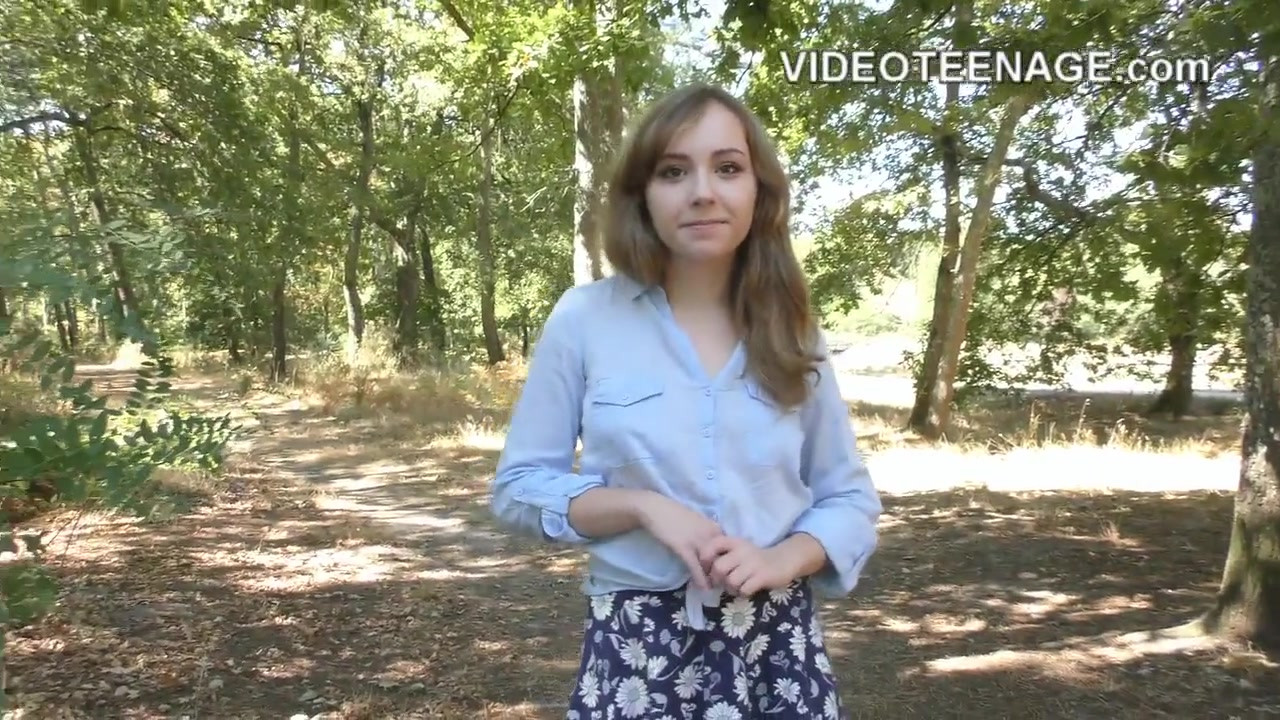 amateur teen does first porn casting