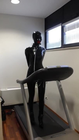 Rubberwhore fitness