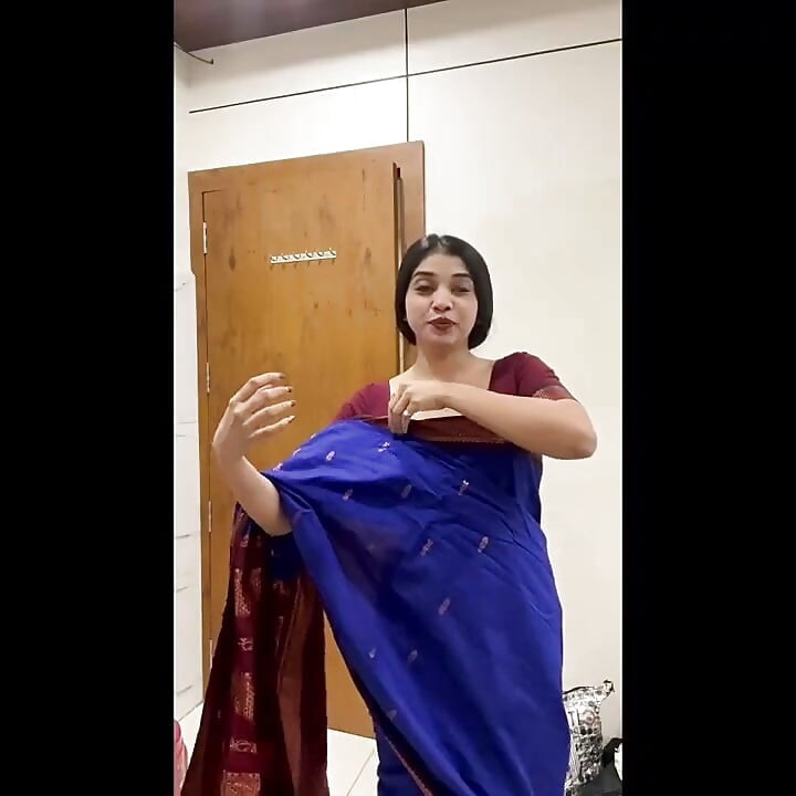 Stepsister Got Fucked During a Game