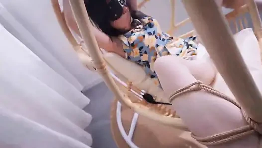 Ms14 - использую вибратор, чтобы привести девушку к оргазму