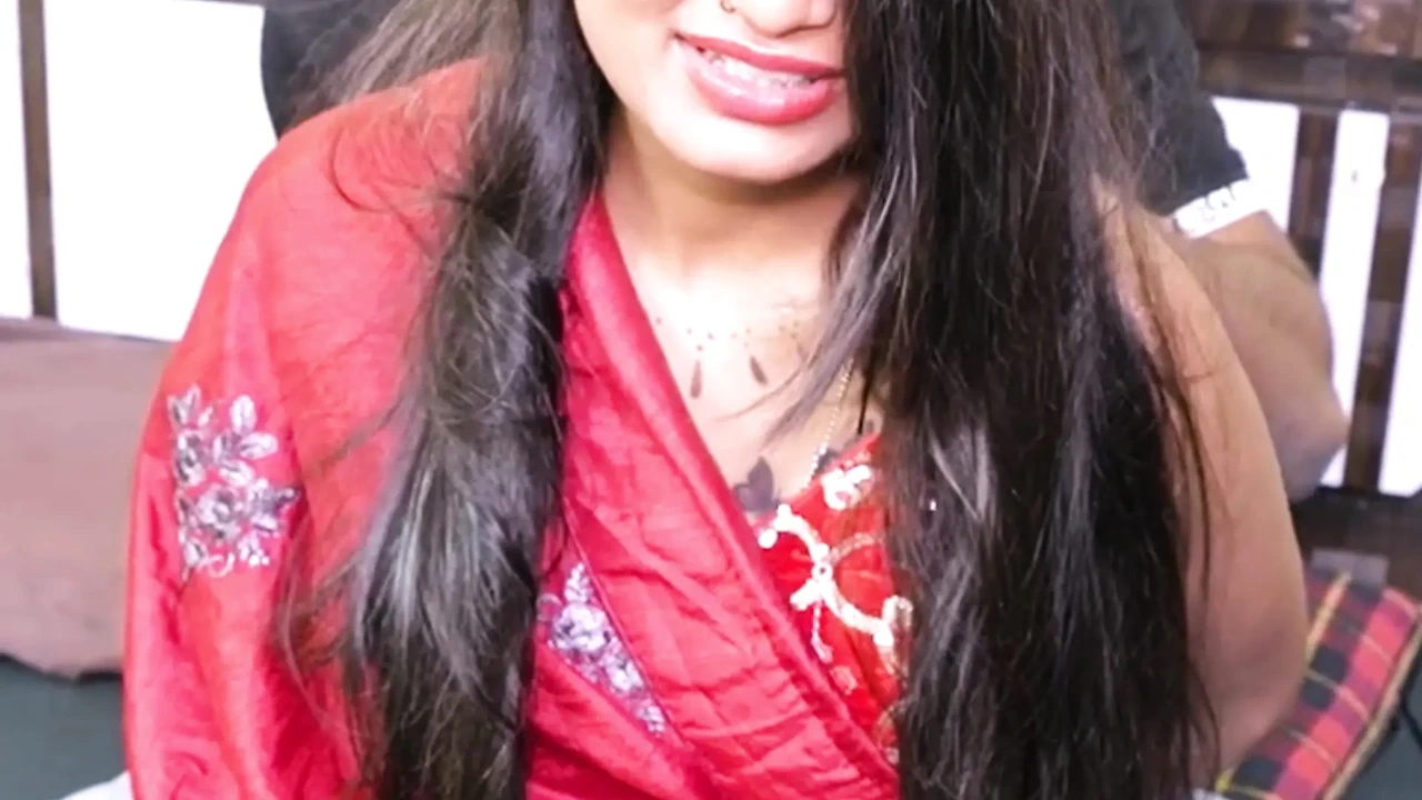 Indian Desi Neighbour fucked hard after seeing big dick