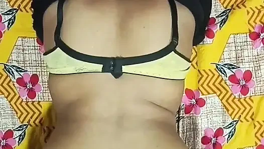 Mallu evli kadın patronun siyah yarağını amına alıyor domaltmalı seks videosu