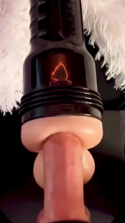 Fucking pussy and cumming abundantly | Clip 2