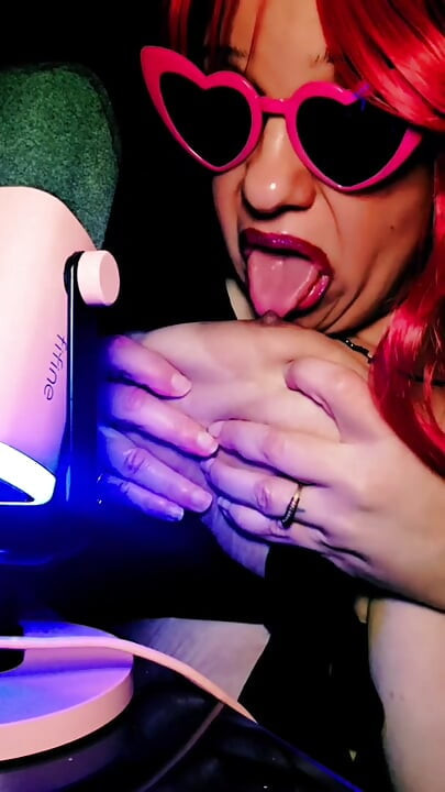 Lollipop ASMR