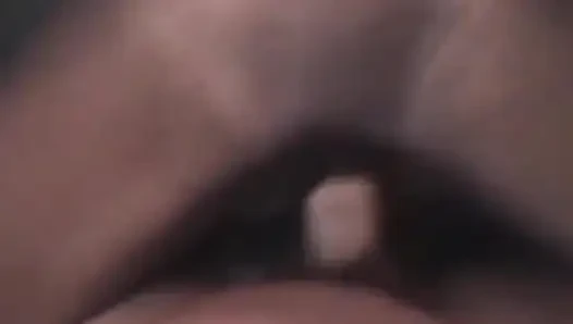Cewek kulit hitam curiois dengan toket kecil suka banget ngentot kontol pria kulit putih