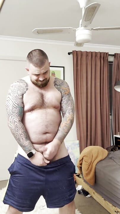 Chubby Bear Plays with His Cock and Belly