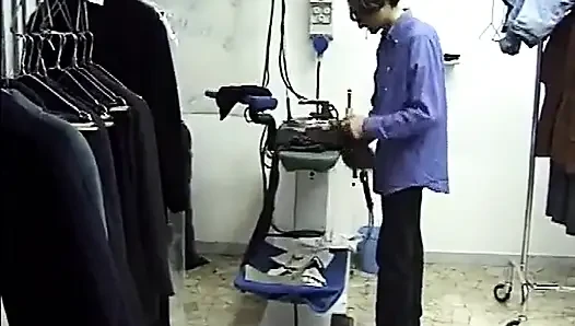 Jessica Rizzo kadın postacı sahnesinde 04
