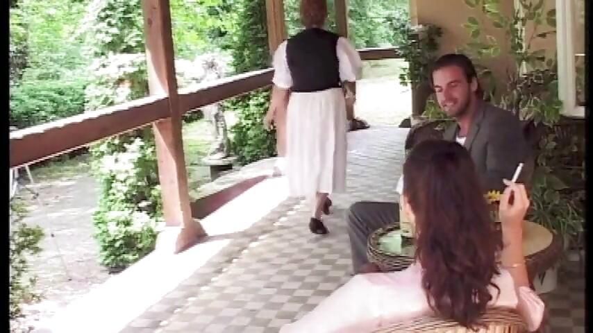 Jessica Fiorentino Seduces and Fuck Her Stepsister's Boyfriend