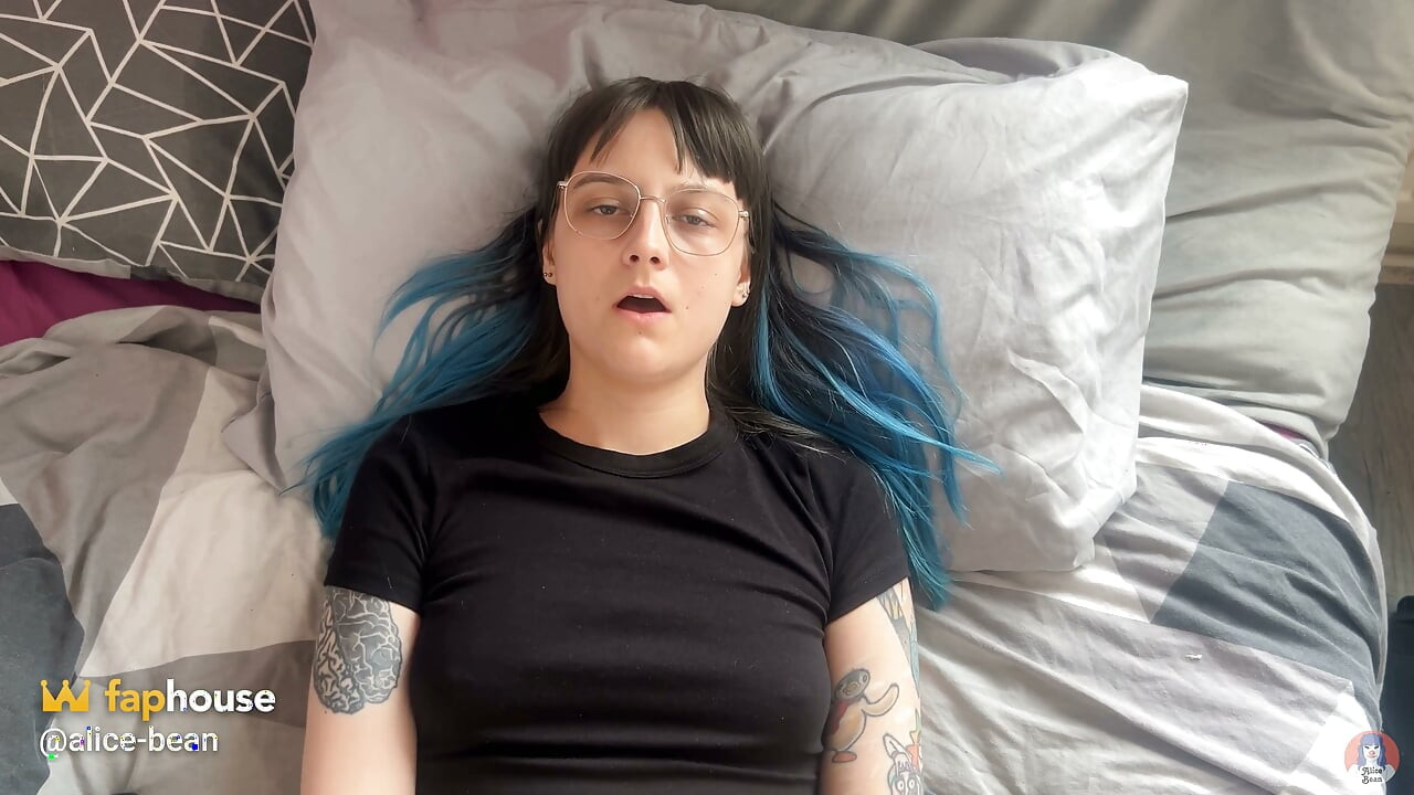 Making Alice Orgasm
