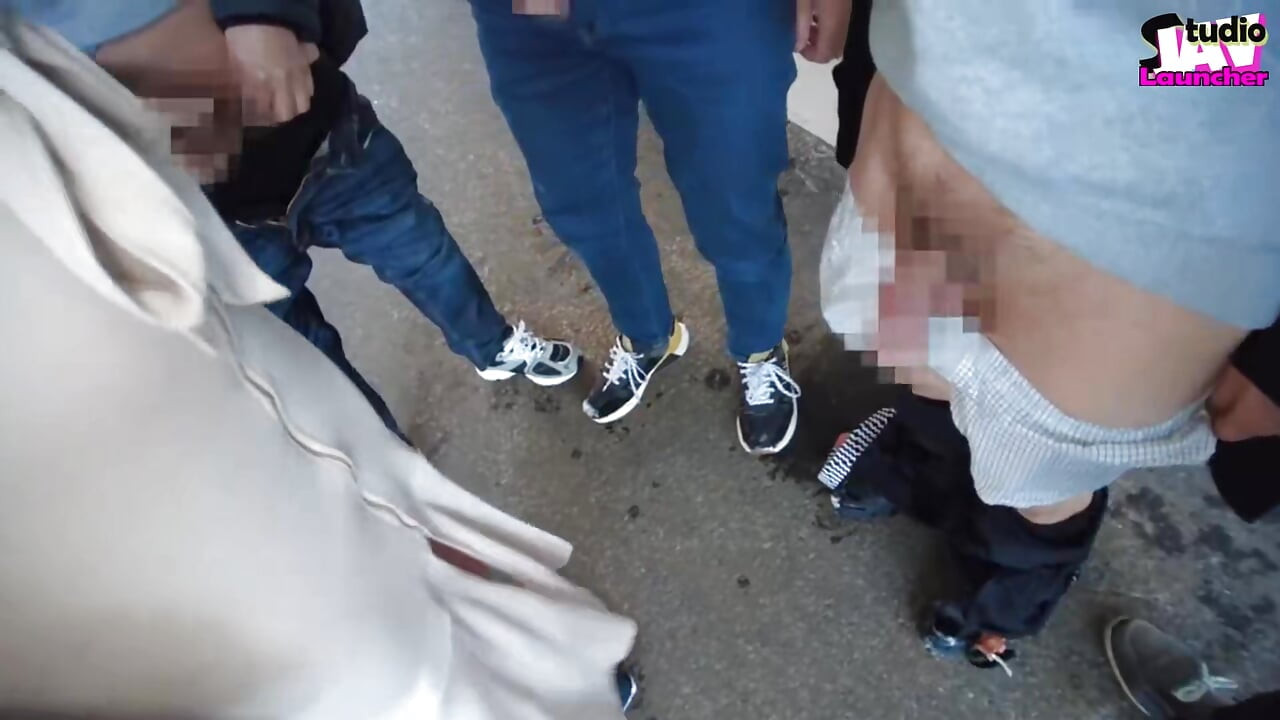 Λαχτάρα σε εξωτερικό χώρο - έχετε δει ποτέ μια βυζαρού χαριτωμένη να πίνει ένα ζεστό φορτίο μετά από μια τέλεια καθυστέρηση; Κεφάλαιο-2