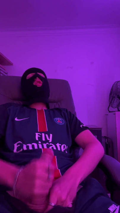 PSG सॉकर भाई गुंडे चुदाई सत्र और पैर खेलना | क्लिप 1