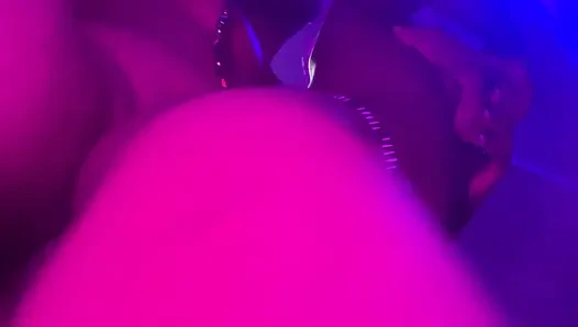 Büyük zenci yarağı Afrikalı zenci genç amına yakın çekim