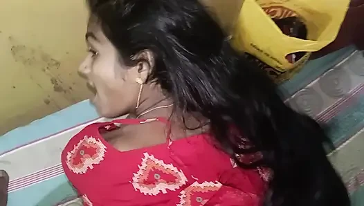 Istri india dengan gaun merah diminyaki dan dientot gaya doggy habis-habisan - rekaman seks