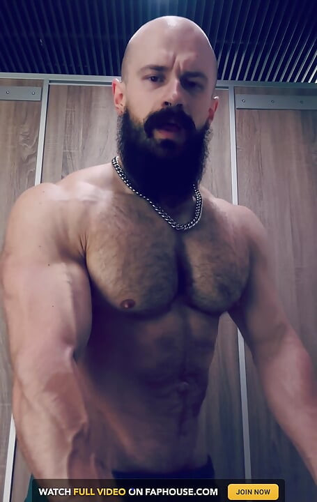 I'm All Sweaty and Muscles Are so Pumped
